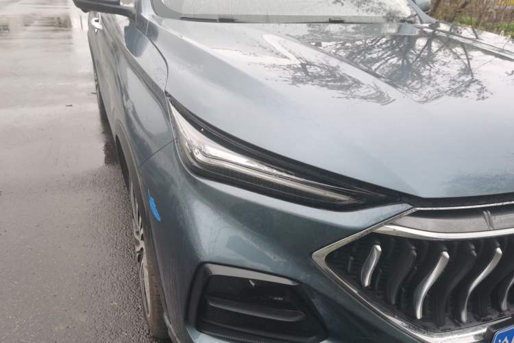 Used CHANGAN OSHAN X5 2021 1.5T DCT Flagship Edition Right Front Headlight