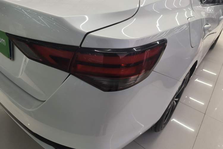 Used Nissan Sylphy 2023 1.6L CVT Enjoyment Edition Exterior 6