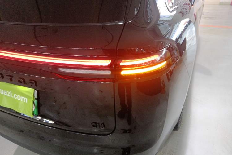 Used Leapmotor C16 2024 All-Electric 580 Luxury Edition
