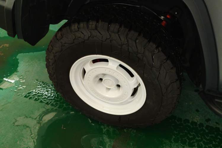 Used Tank 300 2023 2.0T Iron Rider 02 Right Rear Wheel Hub