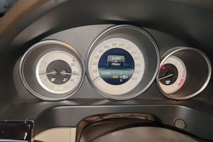 Used Mercedes-Benz E-Class 2015 E 260 L Sport Edition