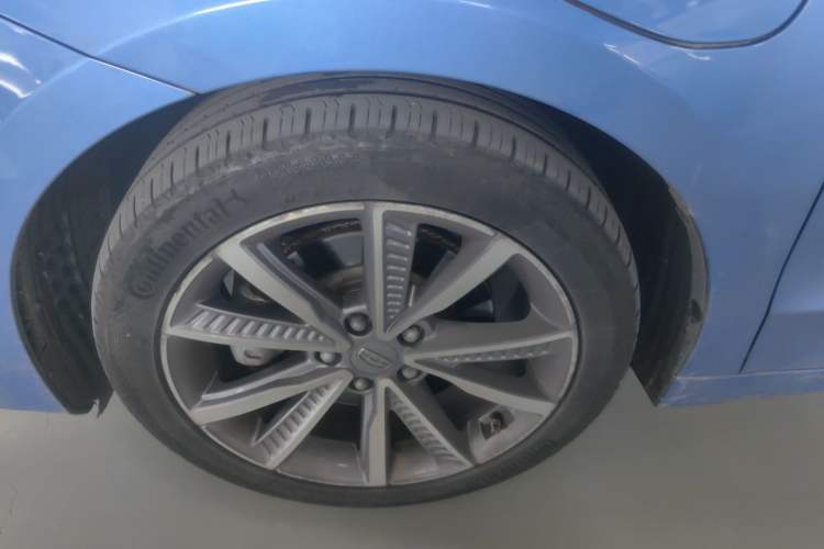 Used Geely Auto Emgrand GT New Energy 2018 1.5T PHEV Yao Ling Edition Left Front Wheel Hub