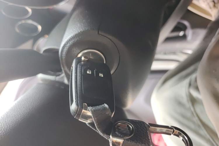 Used Buick Encore 2014 1.4T Automatic Two-Wheel Drive Urban Elite Model Vehicle Key