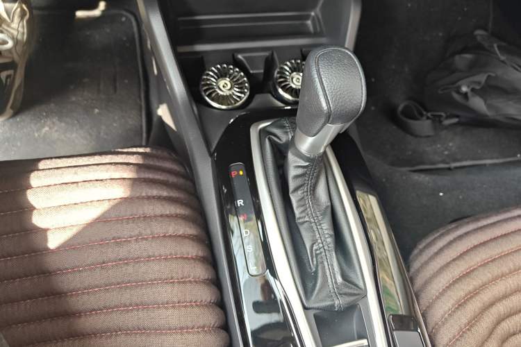 Used Honda Envix 2019 180TURBO CVT Enjoyment Edition China VI