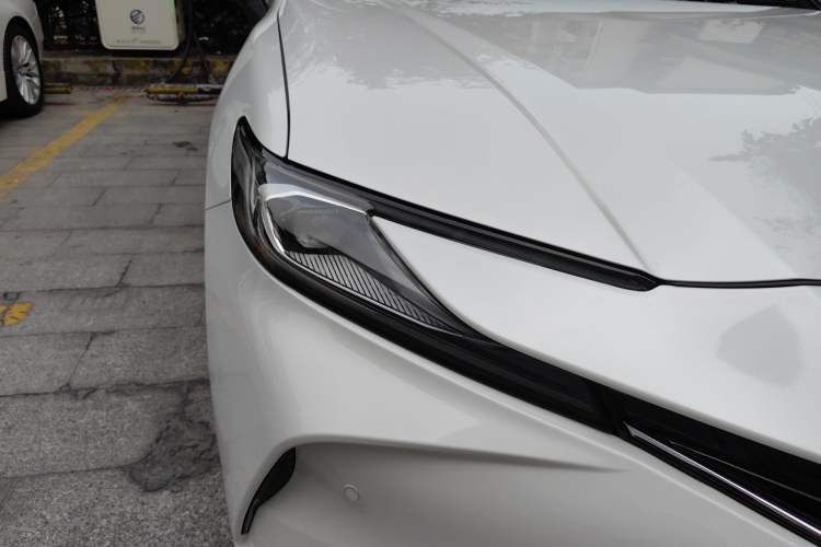 Used Toyota Camry 2024 2.0G Prestige Edition Right Front Headlight