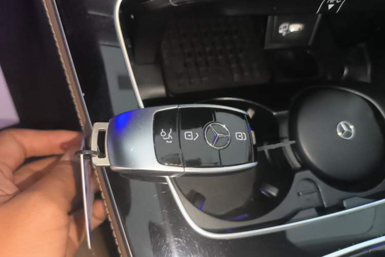 Used Mercedes-Benz E-Class 2017 E 300 L Luxury Model
