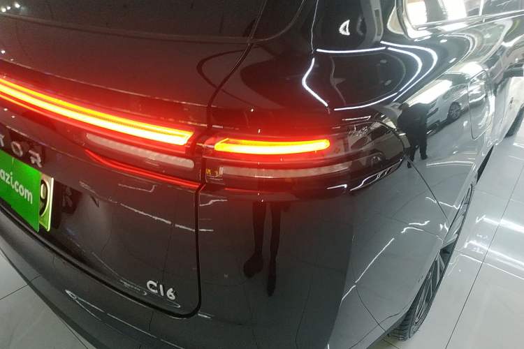 Used Leapmotor C16 2026 Extended-Range 280 LiDAR Zhizun Edition 6 Seats