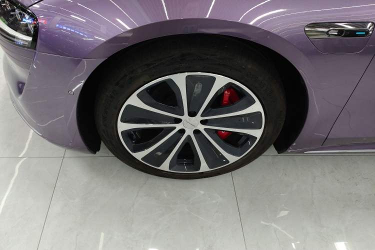 Used Hima Luxeed S7 2025 785 km Ultra