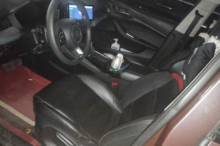 Used MG 5 2021 Revised Version 180 DVVT CVT Youth Luxury Edition
