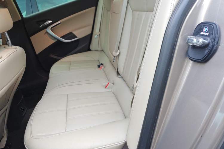 Used Buick Regal 2015 2.0L Elite Fashion Edition
