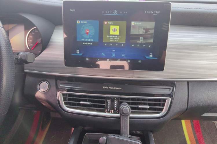 Used BYD Song MAX New Energy 2019 DM 1.5T Smart Connect Advanced 7-Seater China VI Standard Audio And AC Panel