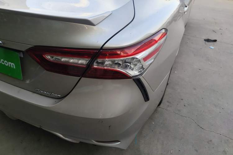Used Toyota Camry 2021 2.0S FENGSHANG Edition
