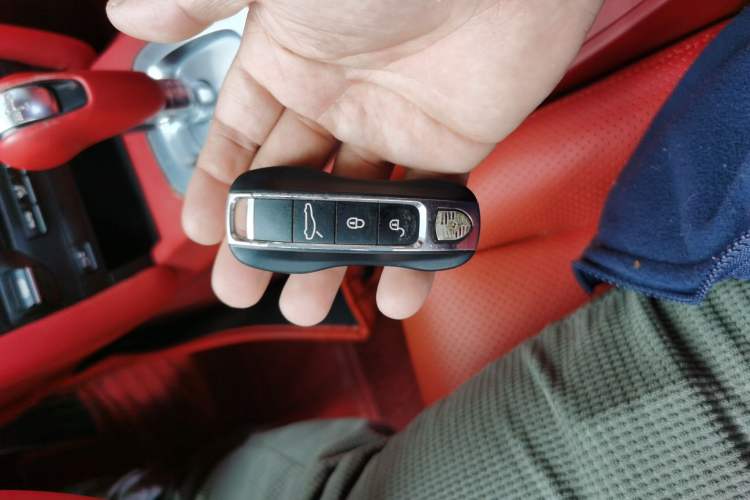 Used Porsche Cayman 2012 Cayman Black Edition 2.9L
