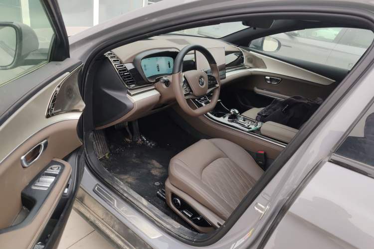 Used BYD Han 2025 DM-i 125KM LiDAR-Powered Intelligent Driving Model