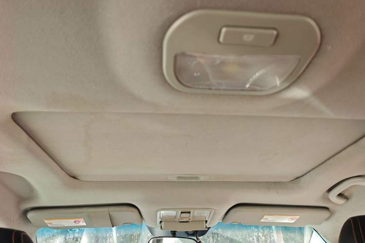 Used JAC Group Refine S5 2013 2.0T Manual Luxury Edition
