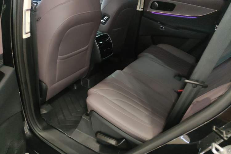 Used Chery Tiggo 9 C-DM 2025 1.5T 106KM Ultra-Enjoyment Version 5 Seats Lithium Iron Phosphate