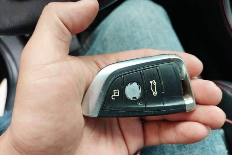 Used BMW 2 Series Gran Tourer 2015 218i Sports Design Package Vehicle Key