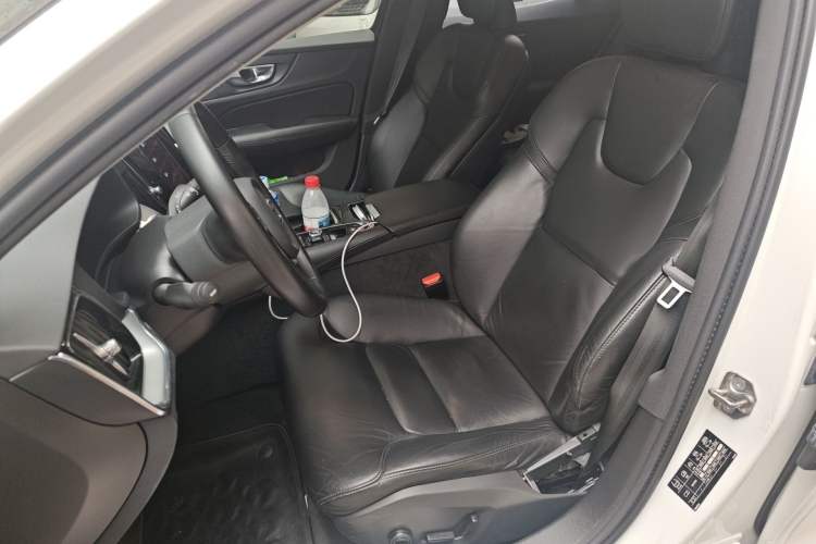 Used Volvo S60 New Energy 2021 T8 E-Drive Hybrid Four-Wheel Drive Smart Luxury Edition Left Front Seat