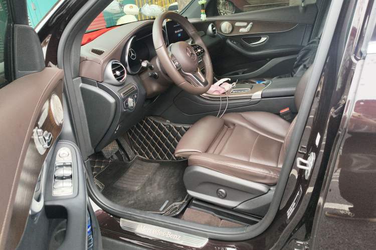 Used Mercedes-Benz GLC 2022 Second Facelift GLC 260 L 4MATIC Luxury Edition