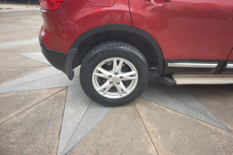 Used Nissan Qashqai 2012 2.0 XL Fire CVT 2WD Right Rear Wheel Hub