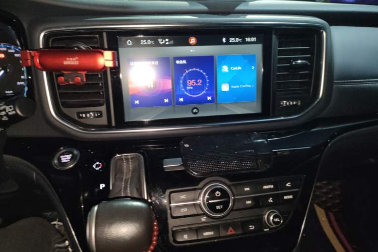 Used GAC Trumpchi M8 2020 390T Deluxe Edition
