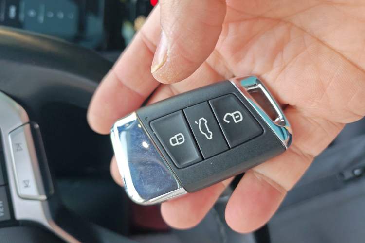 Used Volkswagen Magotan 2020 330TSI DSG Leading Model
