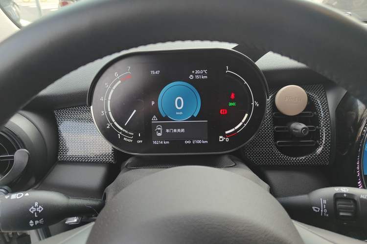 Used MINI 2022 1.5T COOPER Classic Edition Five-Door Version
