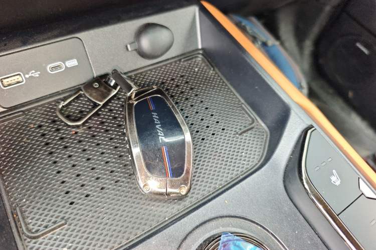 Used Haval Raptor 2025 2.0T 4WD Ultra Vehicle Key