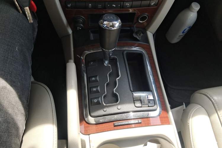 Used Jeep Commander Classic 2007 5.7