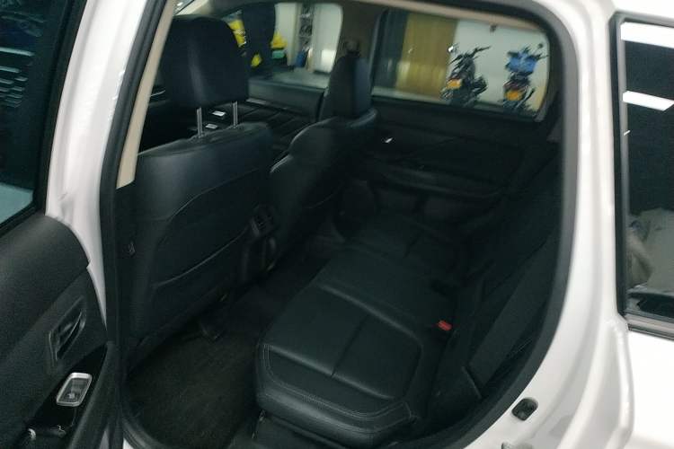 Used Mitsubishi Outlander 2019 2.0L Two-Wheel Drive Comfort Edition 5 Seats China VI Standard