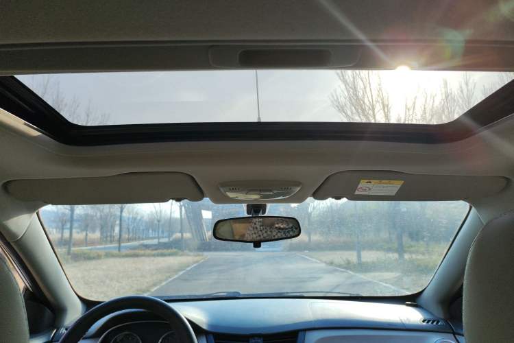 Used Chevrolet Sail 2015 Sail 3 1.5L Manual with Ideal Sunroof Edition