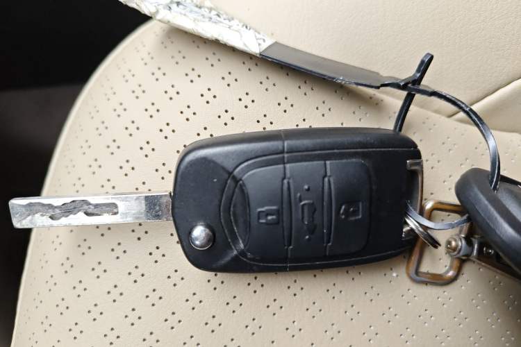 Used Wuling Hongguang 2021 1.5L Facelift S Comfort Version Hydraulic Power Steering LAR Vehicle Key