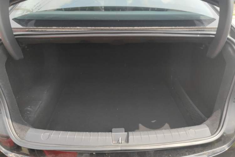 Used BYD Destroyer 05 2024 HONOR Edition DM-i 55KM Luxury Model Trunk