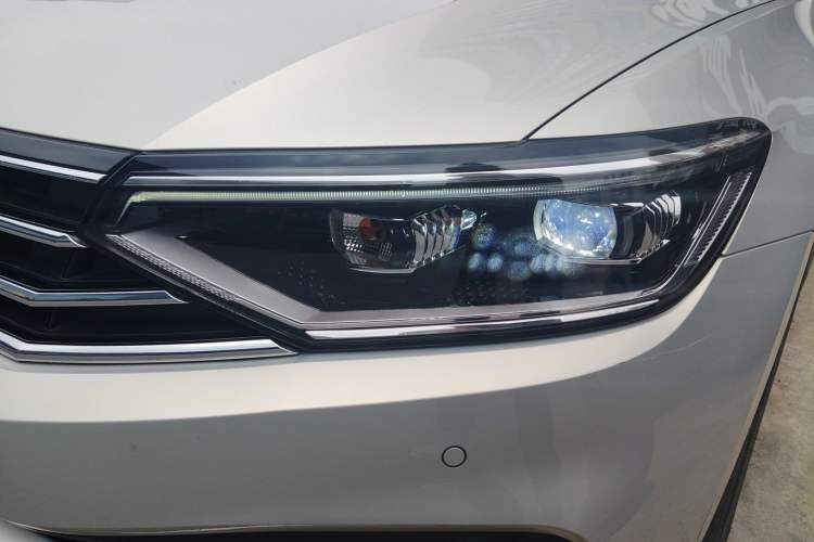 Used Volkswagen Magotan 2020 330TSI DSG Luxury Edition