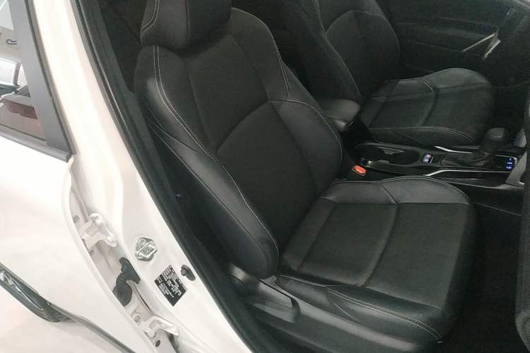 Used Toyota FRONTLANDER 2022 2.0L CVT Luxury PLUS Edition
