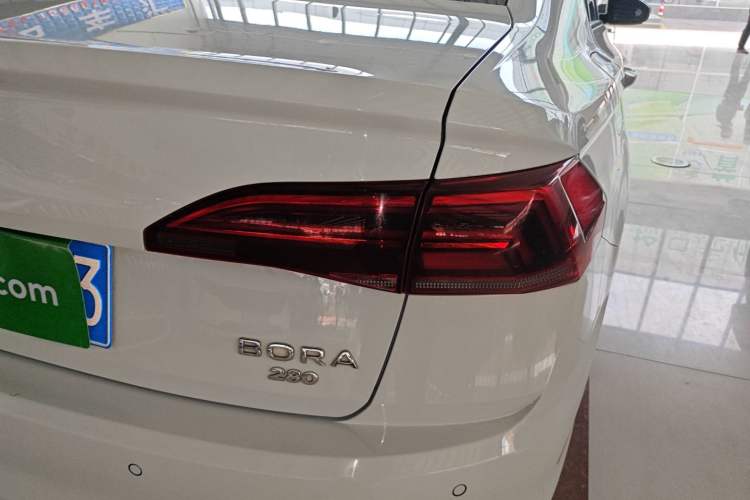 Used Volkswagen Bora 2021 1.5L Automatic Comfort Smart Connect Edition
