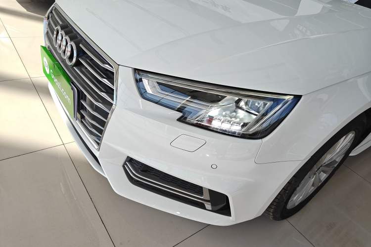 Used Audi A4L 2019 40 TFSI Ambition China VI