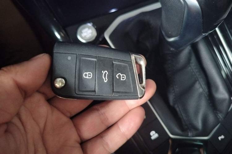 Used Volkswagen Tayron X 2020 330TSI Two-Wheel Drive Luxury Smart Connectivity Version
