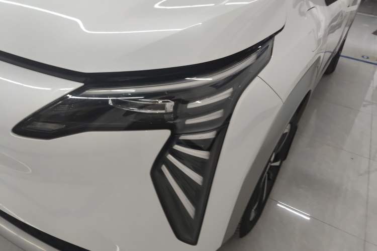 Used AION Y 2023 Younger Star Edition