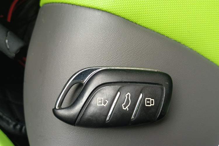 Used Roewe Clever 2021 302km All-Round Version