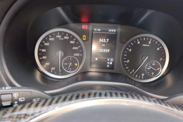 Used Mercedes-Benz Vito 2020 2.0T Business Version 7 Seats