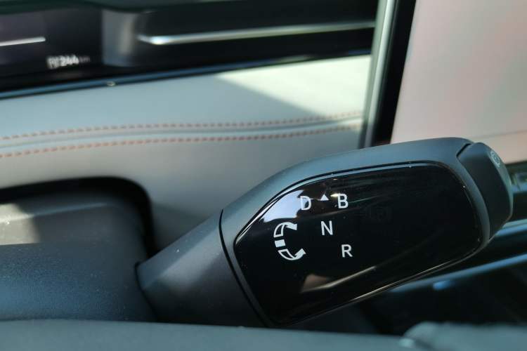 Used Volkswagen ID.7 VIZZION 2024 AIR model