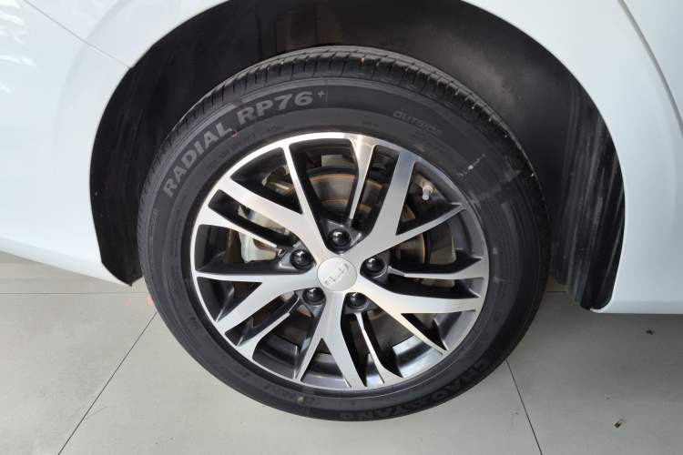 Used Geely Auto Emgrand 2023 4th Generation Champion Edition 1.5L CVT Luxury Model
