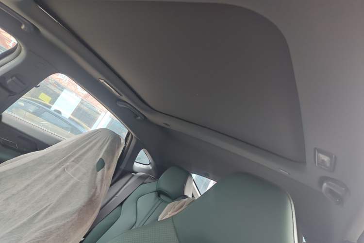 Used CHANGAN NEVO A06 2023 Supreme Model Headliner