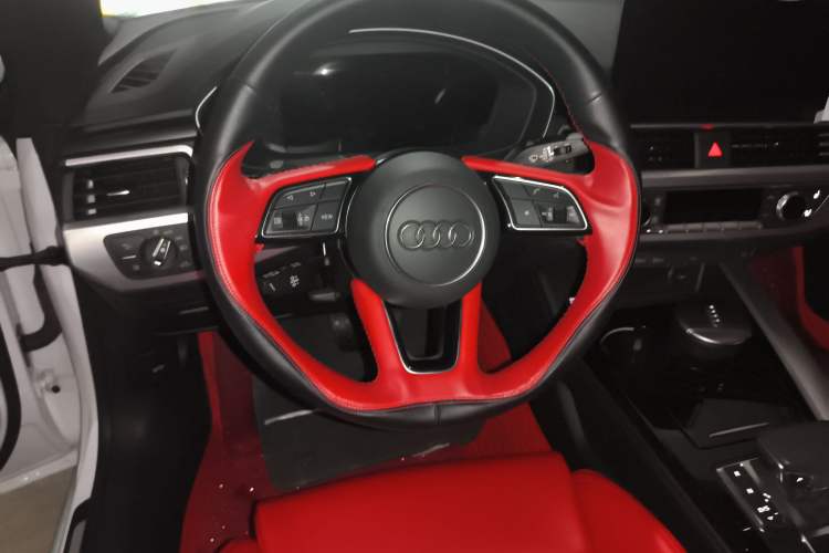 Used Audi A5 2023 Cabriolet 40 TFSI Fashion Dynamic Model Steering Wheel