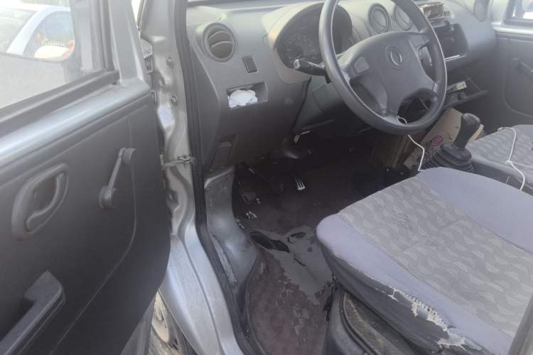 Used Dongfeng Xiaokang K07 2015 1.0L Practical E-commerce Version AF10-12 Driver Seat