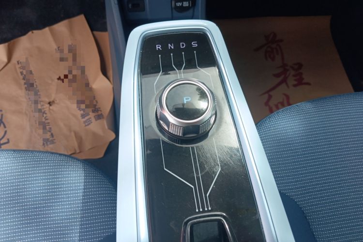 Used CHANGAN Benni E-Star 2023 Qingxin Edition Colorful Model Lithium Iron Phosphate