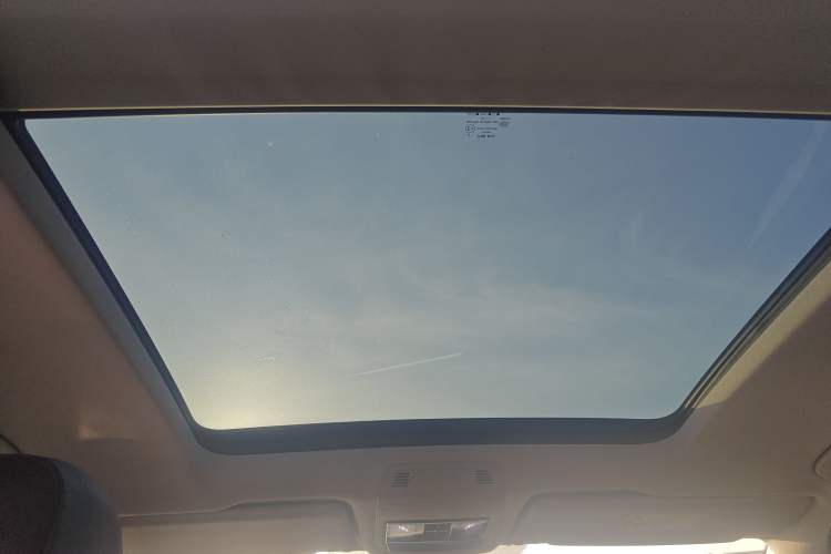 Used Volkswagen Talagon 2023 Facelift 380TSI All-Wheel Drive Luxury Jiajing Pro Version with 7 Seats Headliner