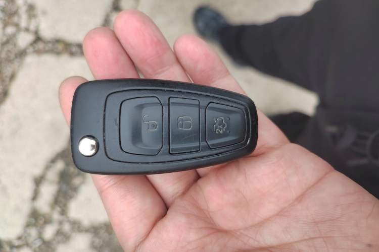 Used Ford Focus 2017 Hatchback 1.6L Automatic Comfort Plus SmartDrive Edition
