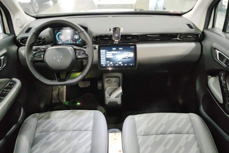 Used Leapmotor T03 2024 310 Comfort Edition Center Console